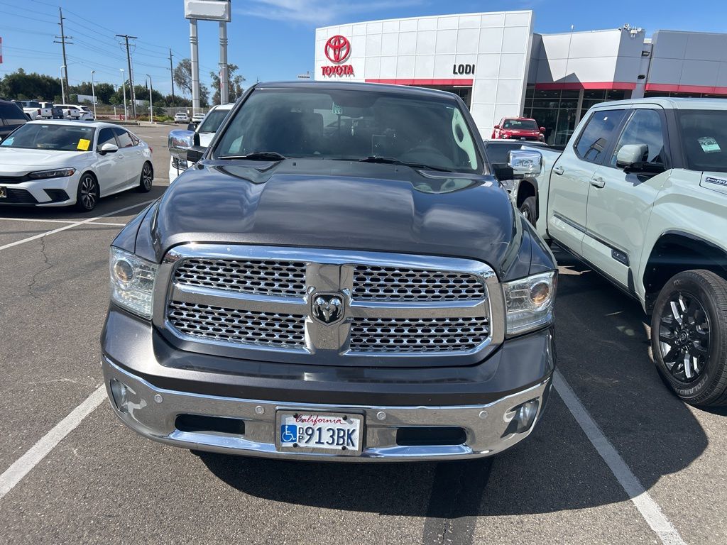 2017 Ram 1500 Laramie photo 2
