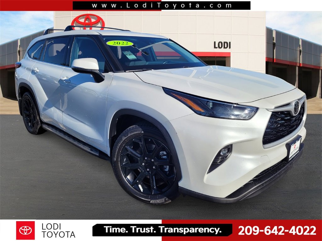 2022 Toyota Highlander SUV 