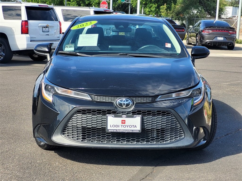 Used 2022 Toyota Corolla LE with VIN 5YFEPMAE3NP322468 for sale in Lodi, CA