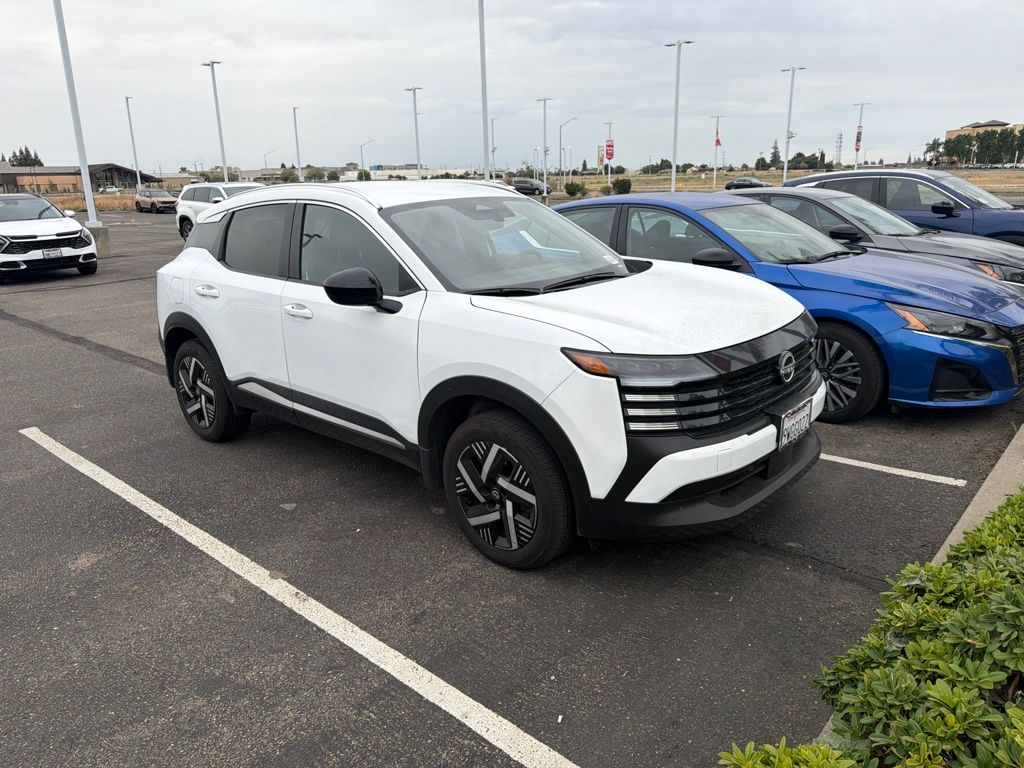 2026 Nissan KICKS