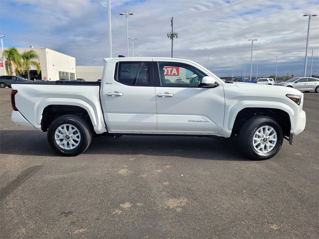New 2025 Toyota Tacoma SR5 Truck Double Cab