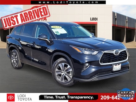 2024 Toyota Highlander XLE SUV