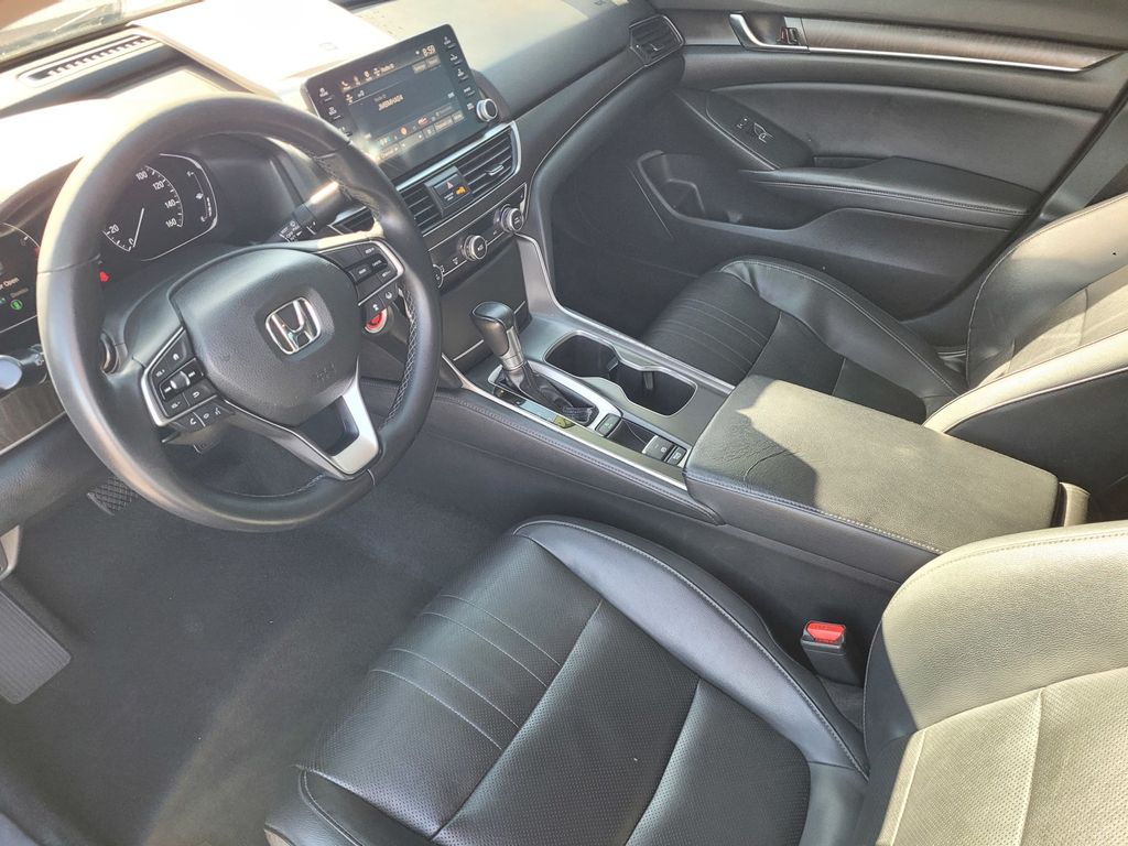 2018 Honda Accord EX-L photo 3