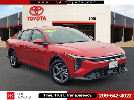 2025 Kia K4 LXS Sedan
