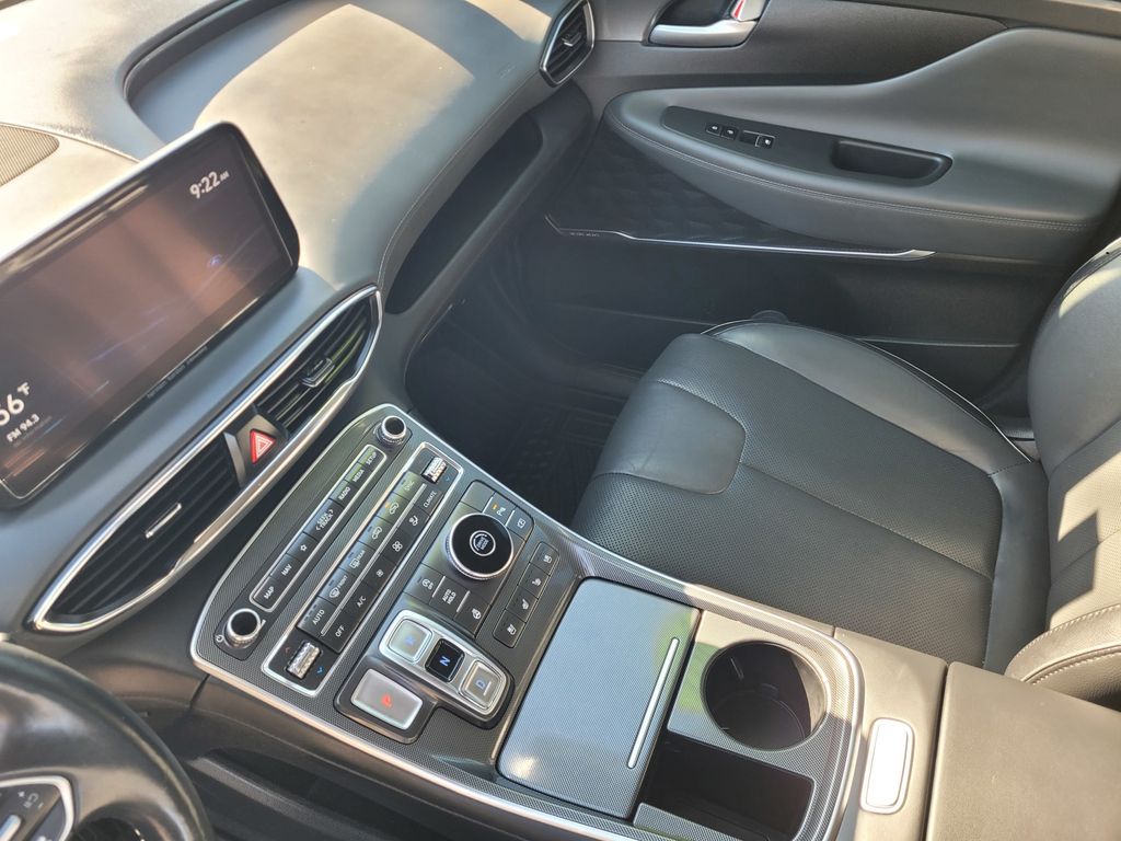 2022 Hyundai Santa Fe Limited - Photo 14