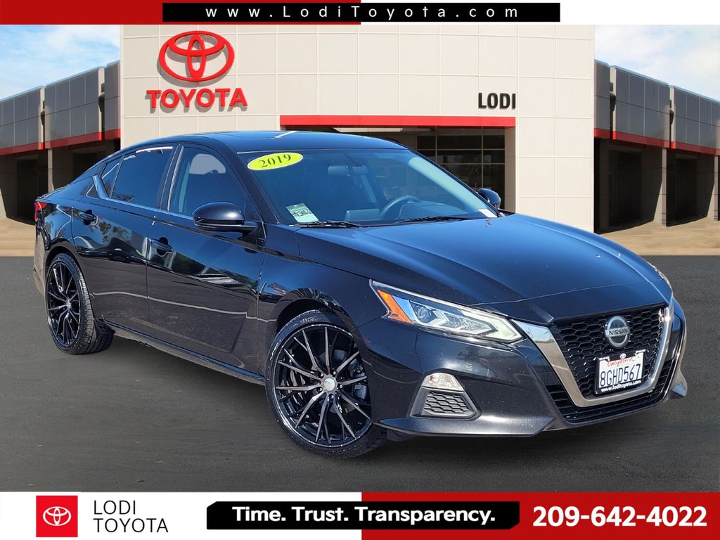 2019 Nissan Altima 2.5 SR's photo