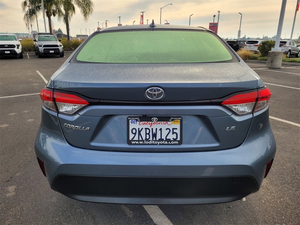 2024 Toyota Corolla LE photo 4