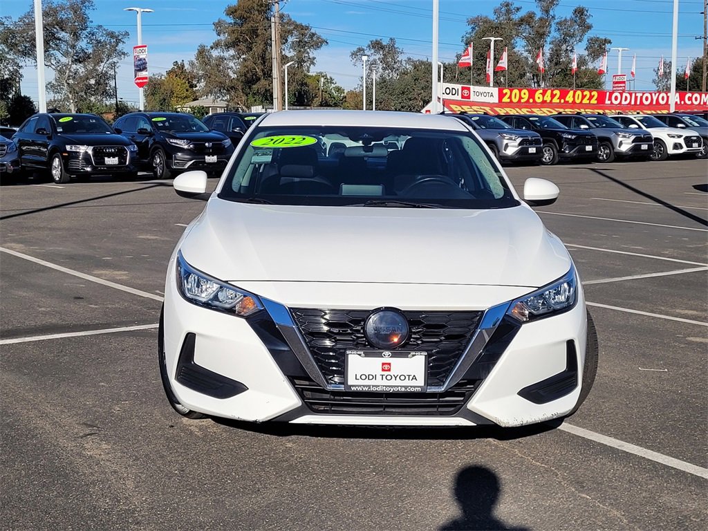 2022 Nissan Sentra SV photo 2