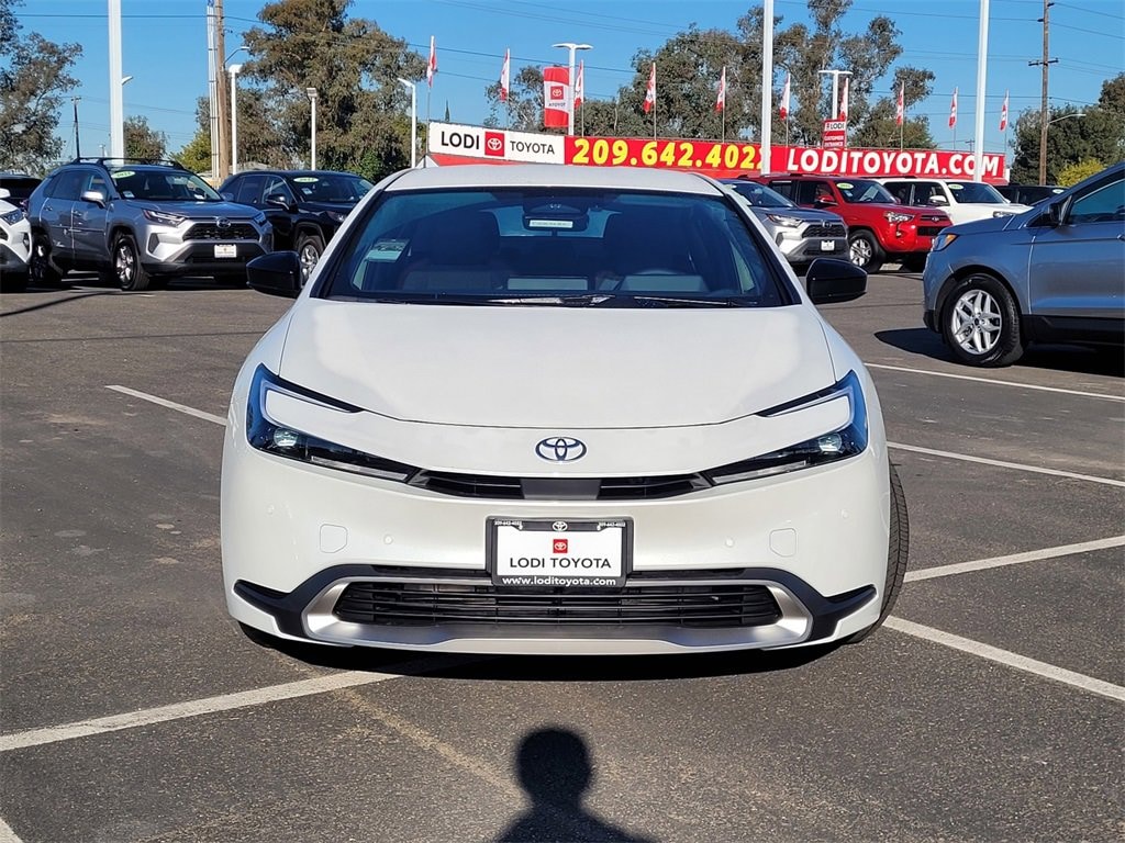 New 2026 Toyota Prius Plug-in Hybrid SE Hatchback