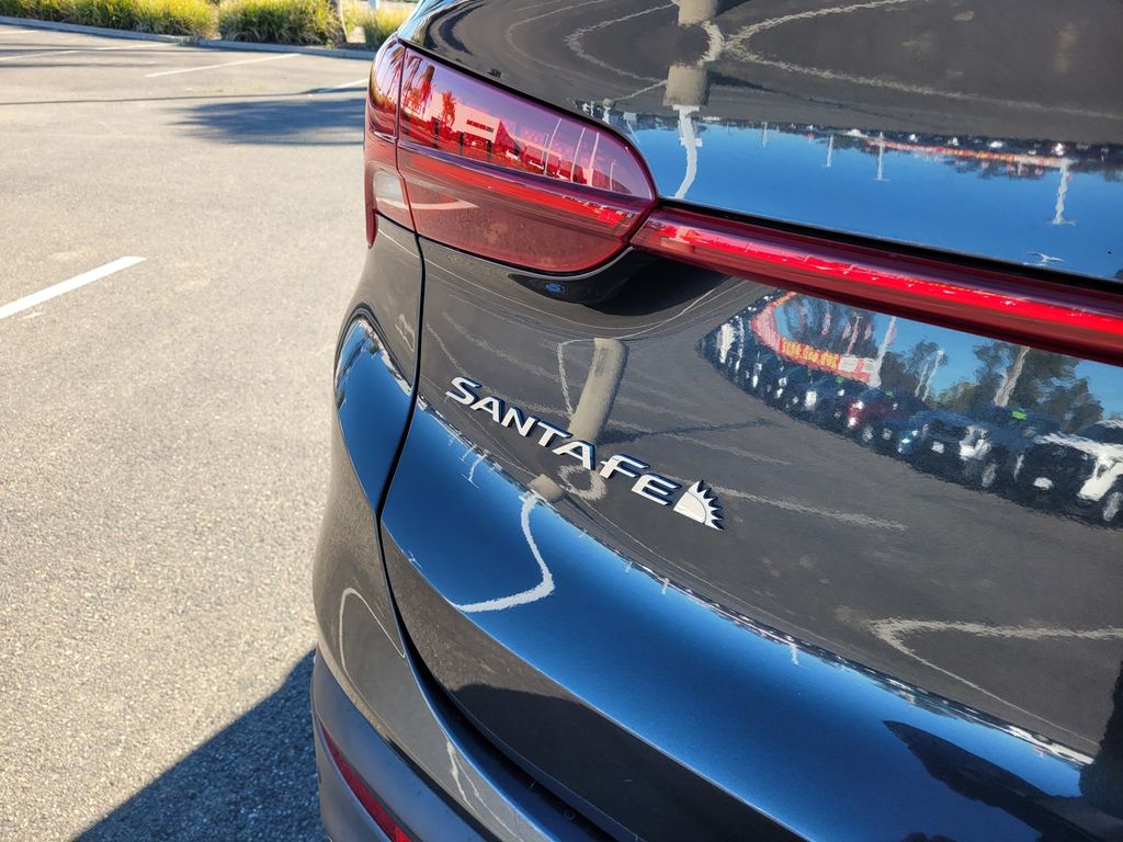 2022 Hyundai Santa Fe Limited photo 5