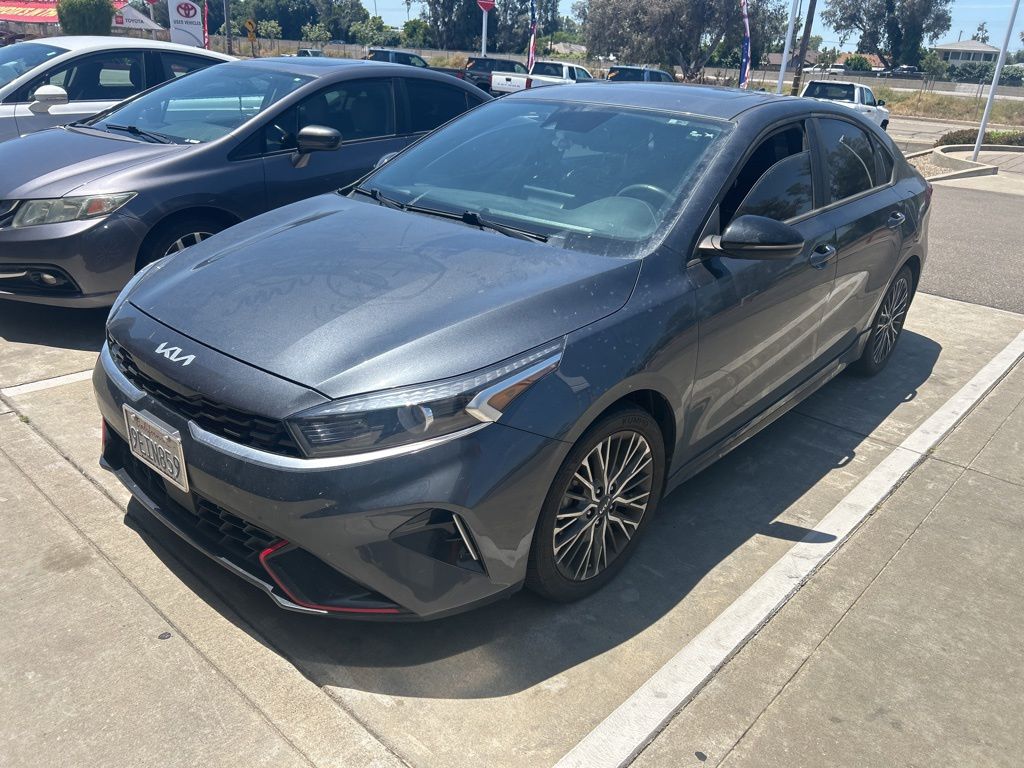2023 Kia Forte GT-Line AT's photo