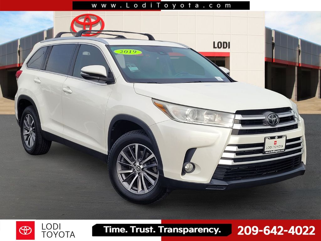 2019 Toyota Highlander SUV 