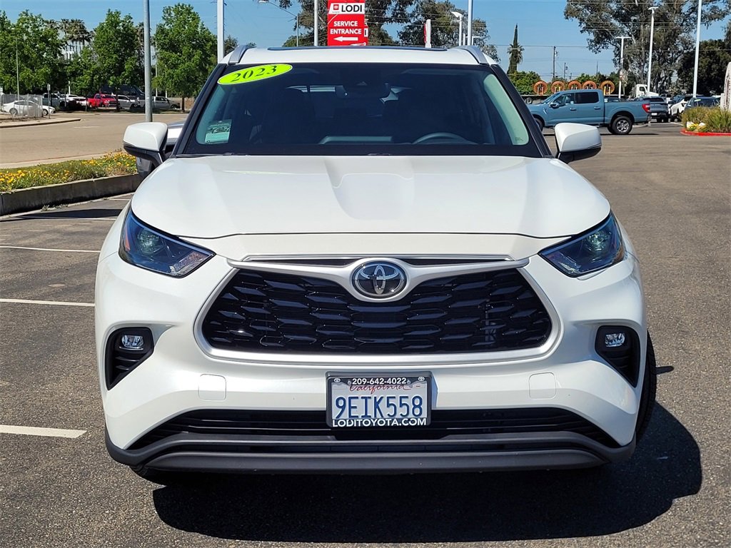 Used 2023 Toyota Highlander XLE with VIN 5TDKDRAH7PS008206 for sale in Lodi, CA