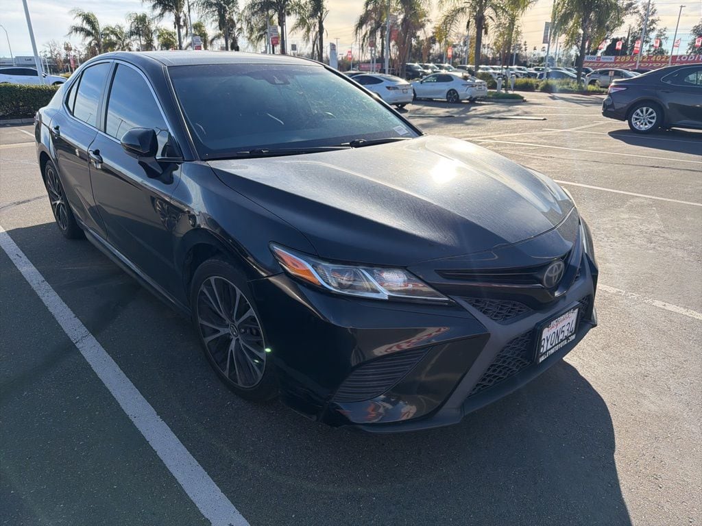 2018 Toyota Camry Sedan 