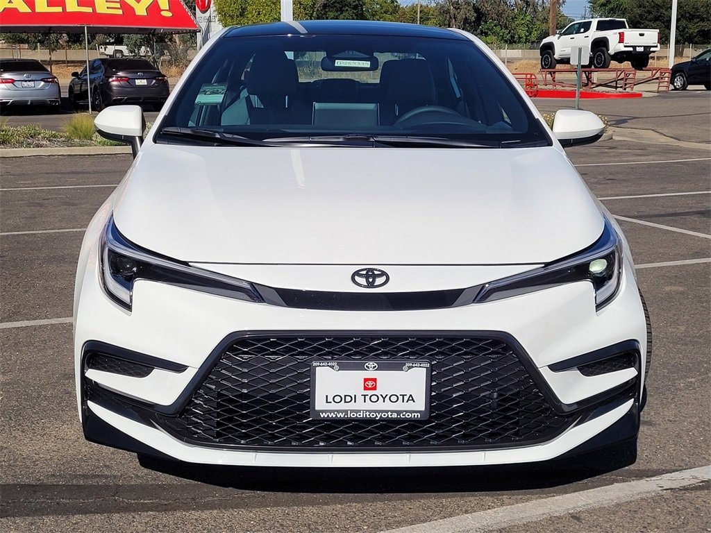 New 2026 Toyota Corolla SE Sedan