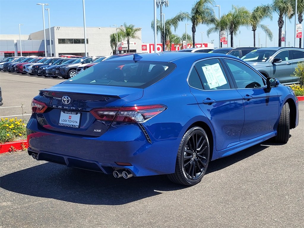 2023 Toyota Camry XSE photo 4