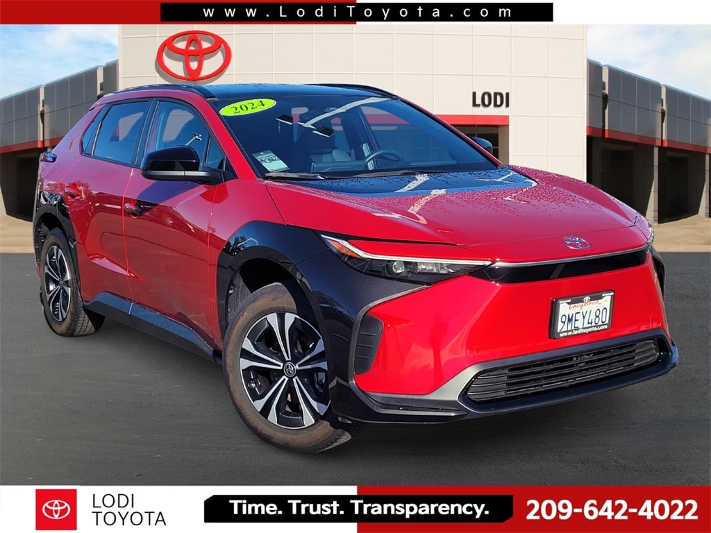 2024 Toyota bZ4X SUV 