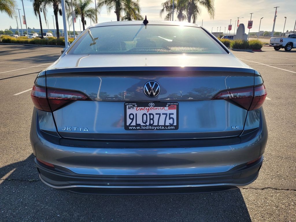 2024 Volkswagen Jetta 1.5T SE photo 4