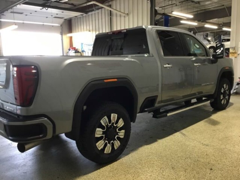 New 2025 GMC Sierra 2500 HD Denali Truck Crew Cab