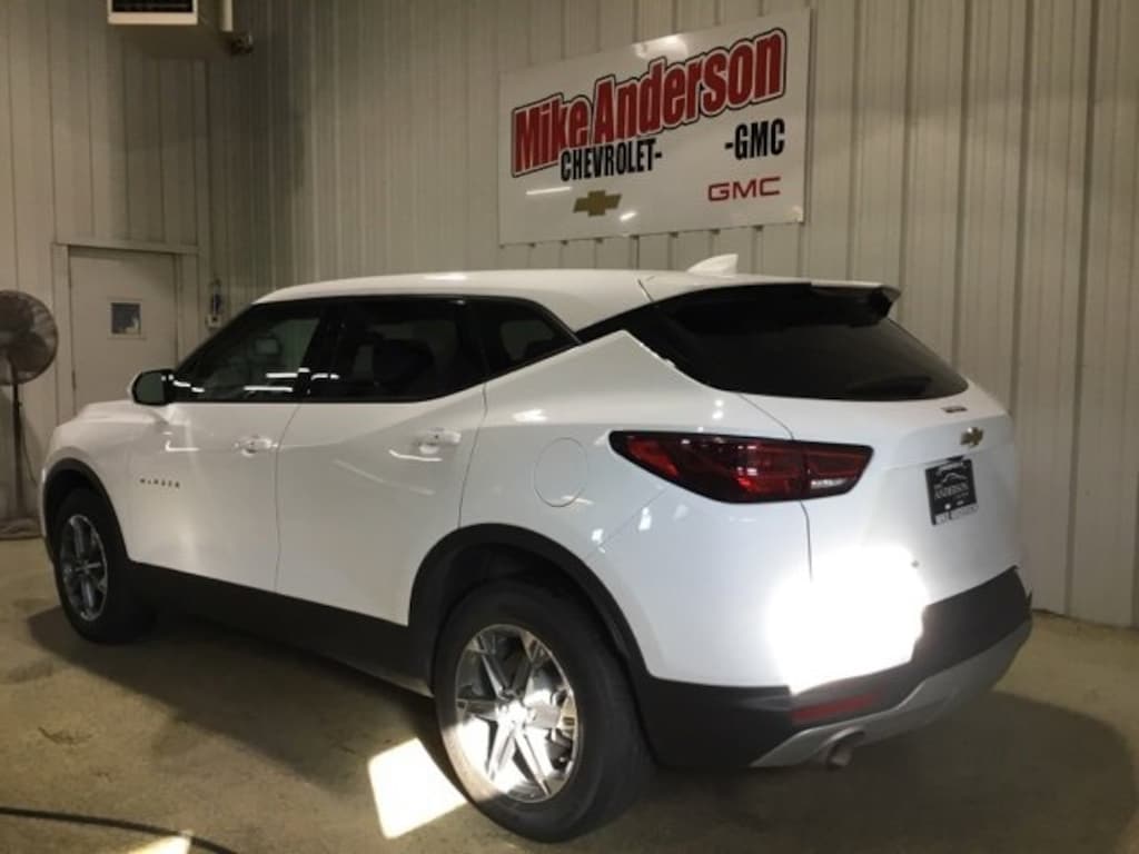 Used 2025 Chevrolet Blazer LT w/2LT SUV