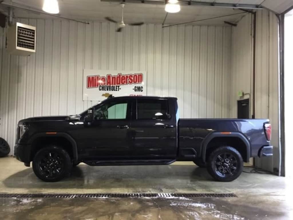 New 2026 GMC Sierra 2500 HD AT4 Truck Crew Cab