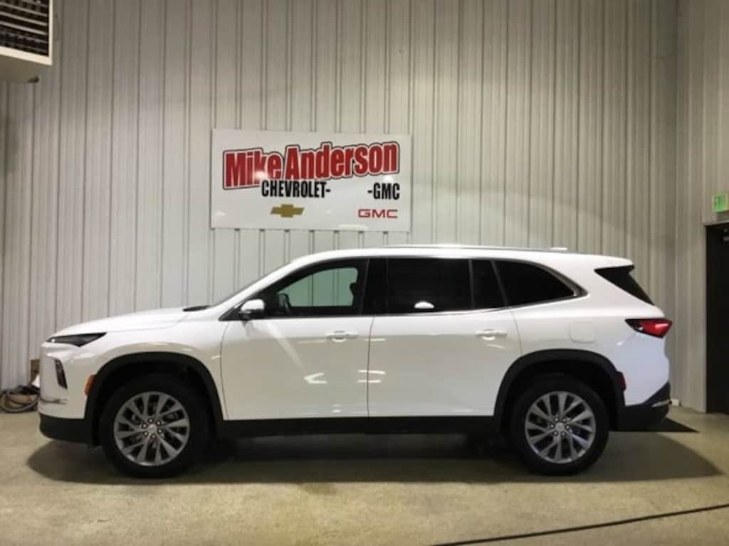 Used 2024 Buick Envision Preferred SUV