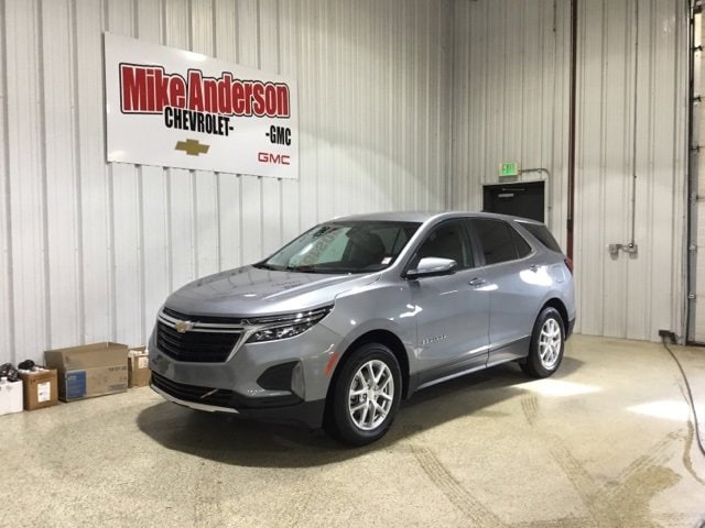 2024 Chevrolet Equinox LT's photo