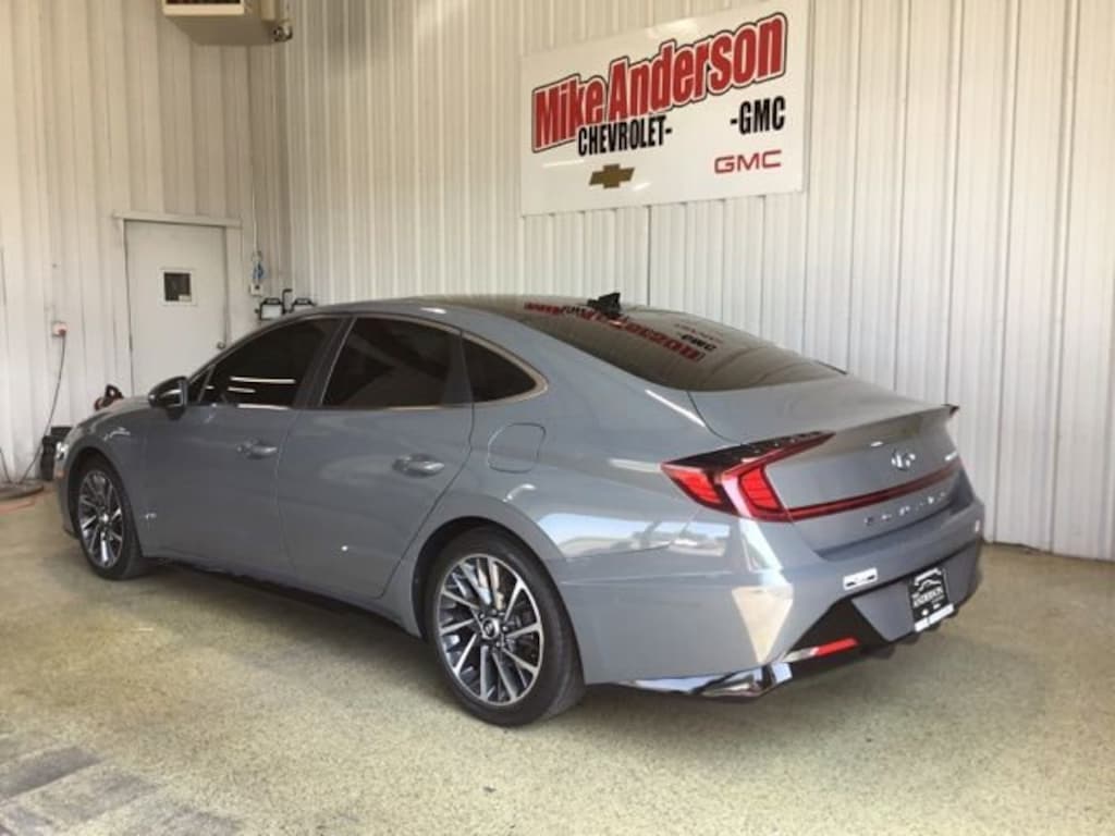 Used 2022 Hyundai Sonata Limited Sedan