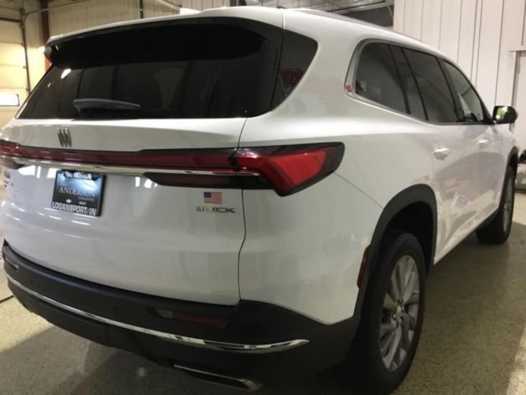 Used 2024 Buick Envision Preferred SUV
