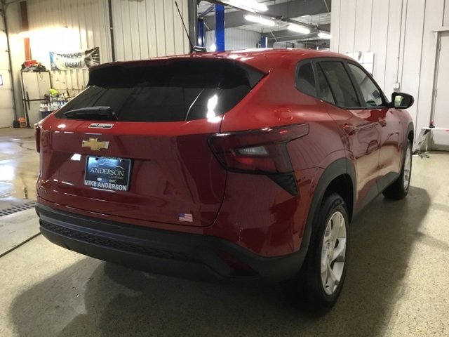2026 Chevrolet Trax LS photo 4