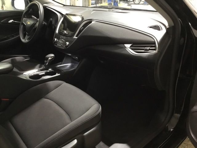 2023 Chevrolet Malibu 1LT - Photo 46