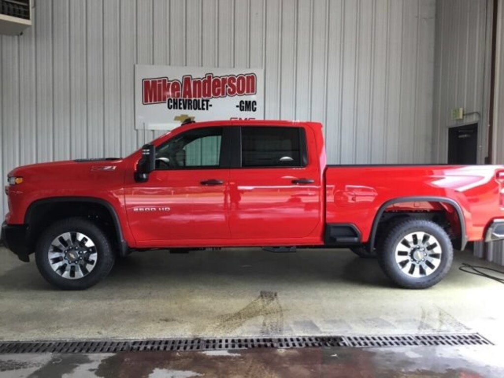 New 2026 Chevrolet Silverado 2500 HD Custom Truck Crew Cab