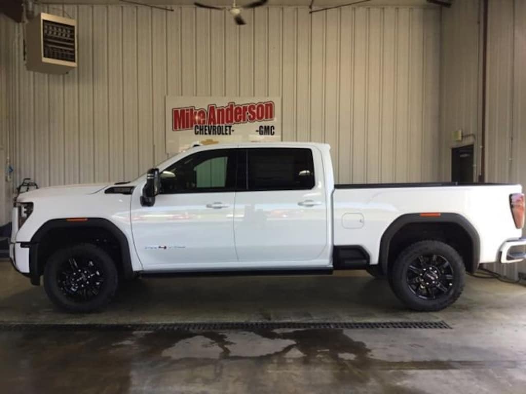 New 2025 GMC Sierra 2500 HD AT4 Truck Crew Cab