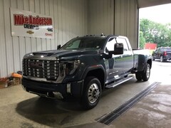 2025 GMC Sierra 3500 HD Denali Truck Crew Cab