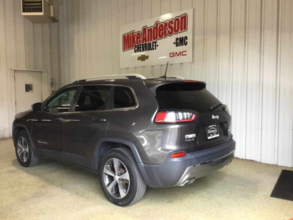 Used 2019 Jeep Cherokee Limited 4x4 SUV