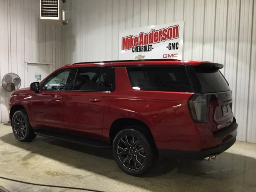 New 2026 Chevrolet Suburban RST SUV