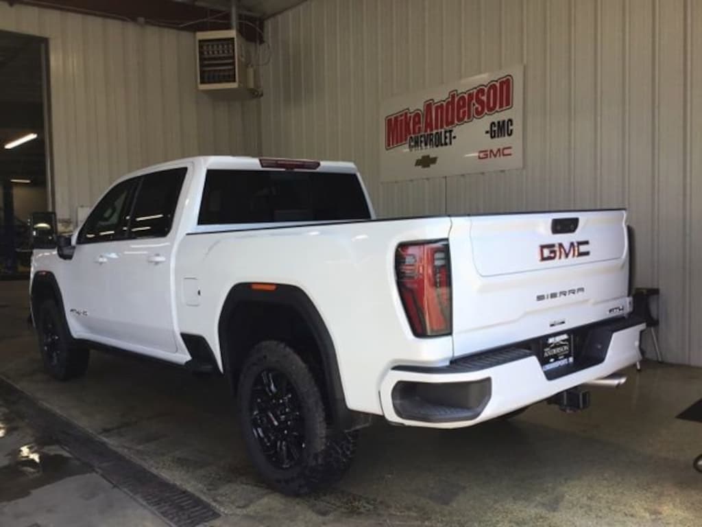 New 2025 GMC Sierra 2500 HD AT4 Truck Crew Cab