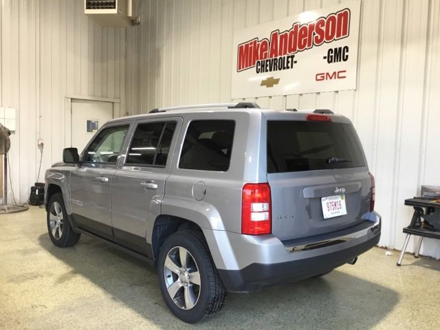 2017 Jeep Patriot High Altitude Altitude Edition photo 3