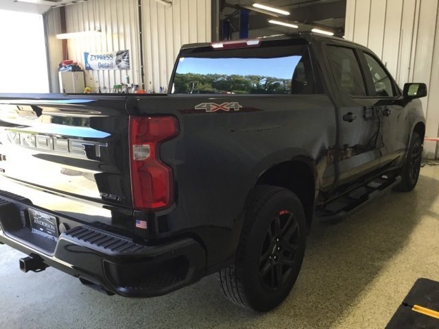 2021 Chevrolet Silverado 1500 RST photo 4