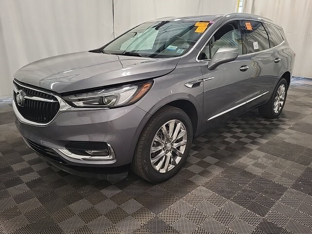 2021 Buick Enclave Essence photo 2