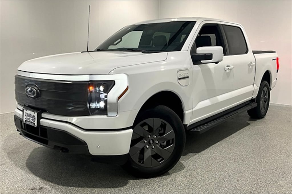 Used 2023 Ford F-150 Lightning Lariat Truck SuperCrew Cab