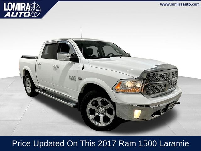 2017 RAM 1500 Laramie 4x4 Crew Cab 5'7's photo