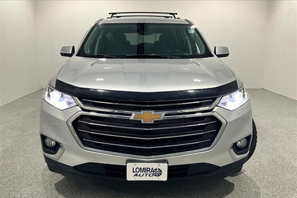 Used 2021 Chevrolet Traverse LT SUV