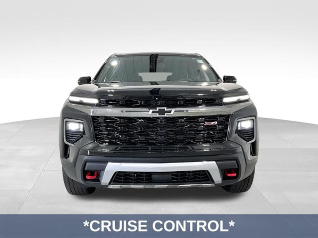 Used 2024 Chevrolet Traverse Z71 SUV