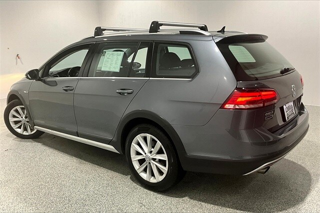 2019 Volkswagen Golf Alltrack TSI S 4Motion photo 4