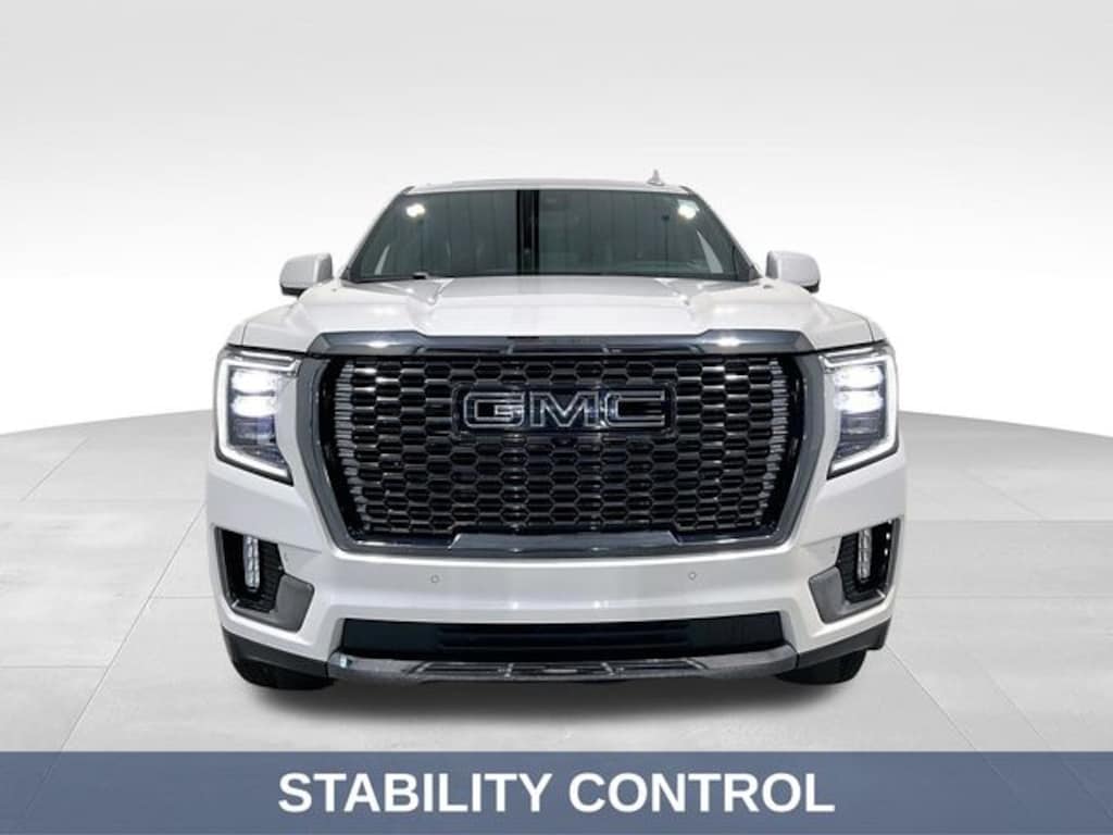 Used 2024 GMC Yukon XL Denali Ultimate SUV