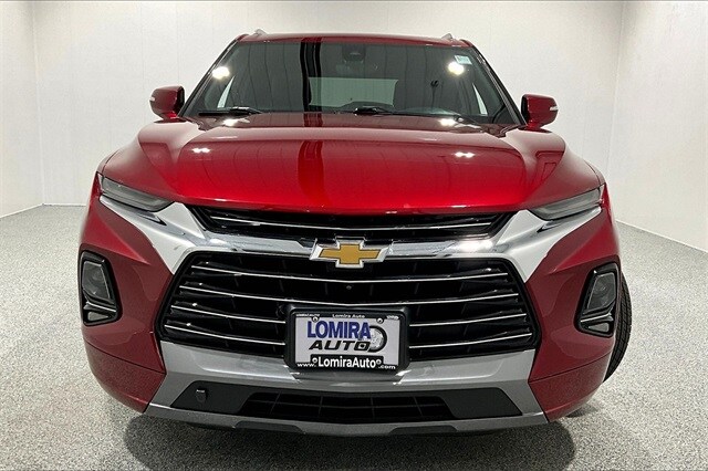 2021 Chevrolet Blazer Premier photo 2