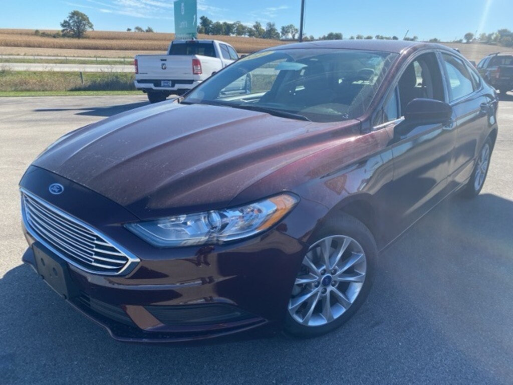 Used 2017 Ford Fusion For Sale at Lomira Auto LLC VIN 3FA6P0HD7HR303694