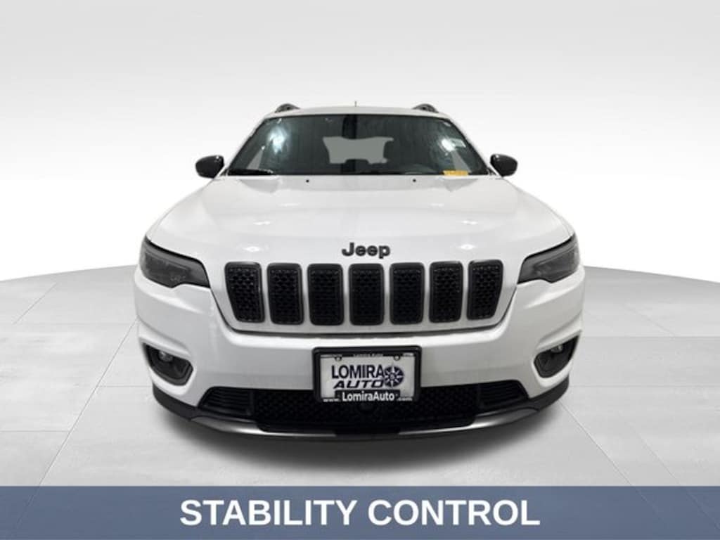 Used 2021 Jeep Cherokee Latitude SUV