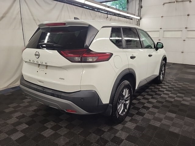 2022 Nissan Rogue S photo 3